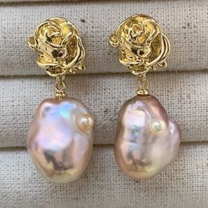 Genuine High Lust Mermaid Tail Pearl Earrings